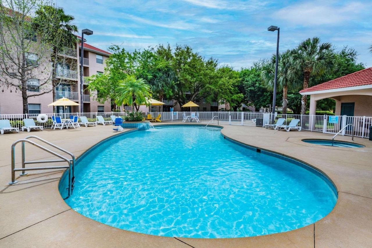 Vacation Villas 2, A Ramada By Wyndham Киссимми Экстерьер фото